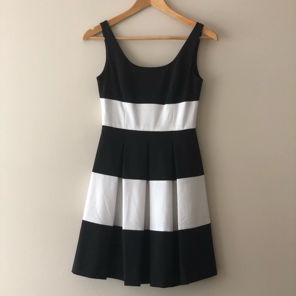 Ralph Lauren black & white dress CLOSET CLEAROUT😍 - Picture 8 of 9